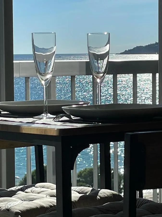 Vacances Paradisiaques, Plage Cannes Boccacabana, Studio 0*,